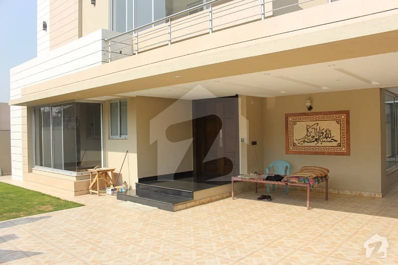 One Kanal Attractive Luxurious Bungalow For Sale In Dha Phase 1