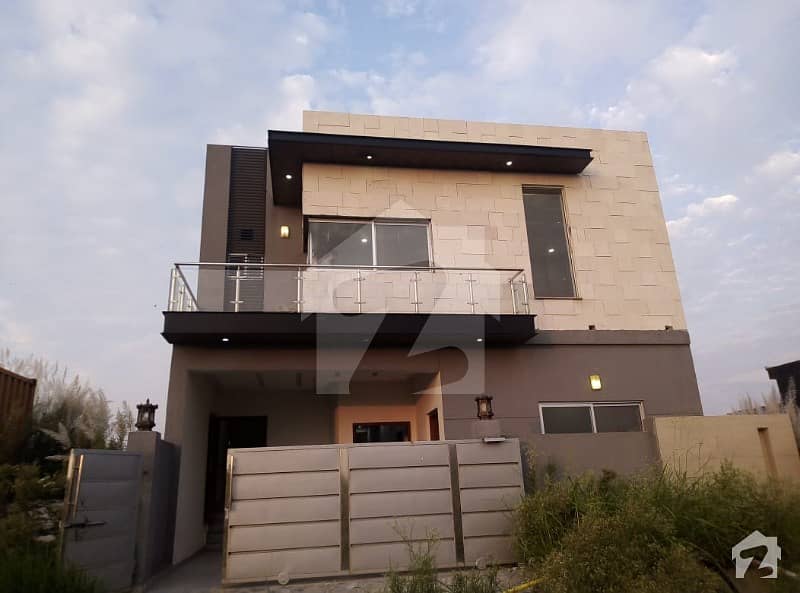 Double Unit Small House At Vip Location In Mumtaz City