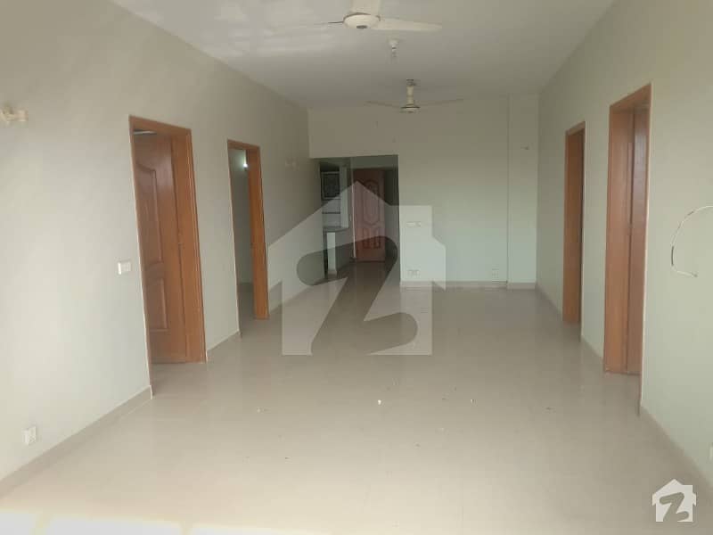 4 Bedrooms Apartment Is Available For Rent In Abeeda Tower Civil Lines Karachi