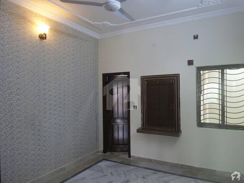 لہتاراڑ روڈ اسلام آباد میں 3 کمروں کا 5 مرلہ مکان 30 ہزار میں کرایہ پر دستیاب ہے۔