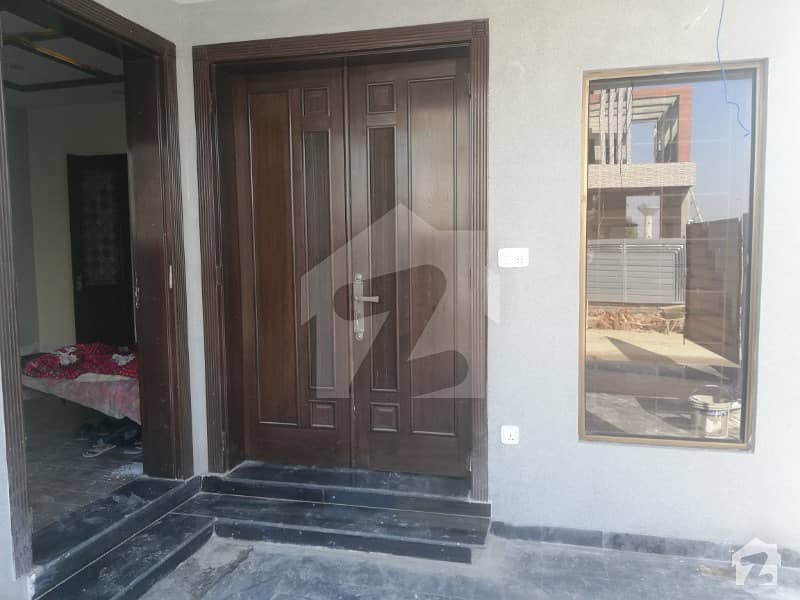 10 Marla Double Story Brand New House For Sale In M 2a Lake City