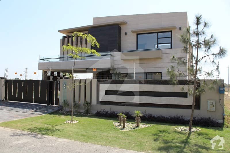 01kanal Brand New Outclass Dream House For Rent