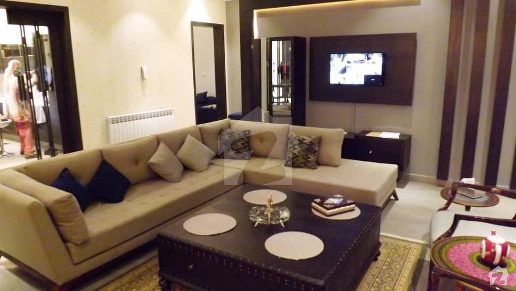 ائیر ایوینیو ڈی ایچ اے فیز 8 ڈی ایچ اے ڈیفینس لاہور میں 4 کمروں کا 10 مرلہ مکان 2.3 کروڑ میں برائے فروخت۔