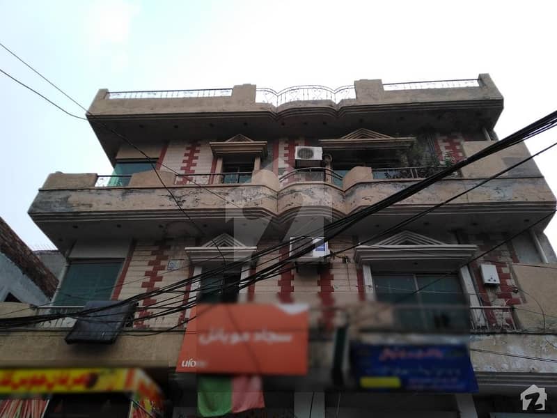 شاہ جمال لاہور میں 2 کمروں کا 2 مرلہ فلیٹ 40 لاکھ میں برائے فروخت۔