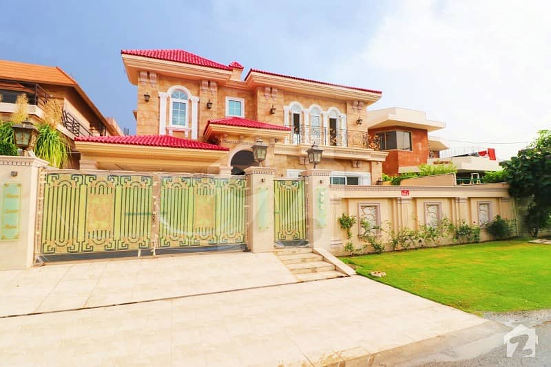 Syed Estates Offers Outclass Luxury 1 Kanal Brand New Faisal Rasool Design Bungalow For Sale