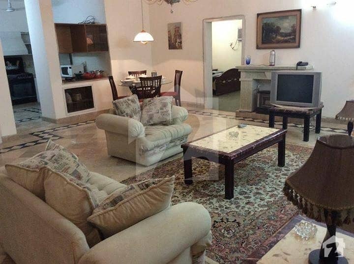 Fully Furnished  Portion For Rent