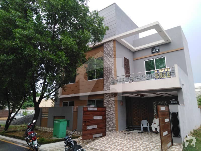 6 Marla Brand New House - AA Block Bahria Town Lahore