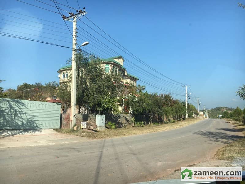 5 Kanal Naval Farm House Plot Available For Sale In Sector B Naval Farms Housing Scheme
