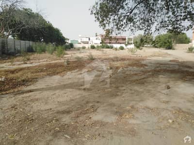 گلشنِ معمار گداپ ٹاؤن کراچی میں 6.4 کنال کمرشل پلاٹ 14 کروڑ میں برائے فروخت۔ گلشنِ معمار گداپ ٹاؤن کراچی میں 6.4 کنال کمرشل پلاٹ 14 کروڑ میں برائے فروخت۔