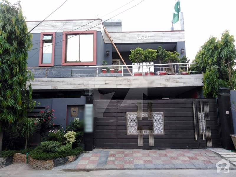10 Marla House For Sale In Cantt Airport Road Lahore