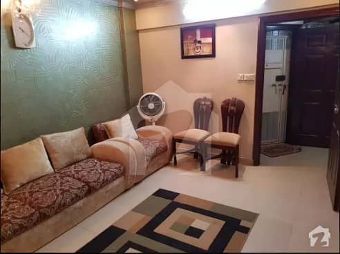 گلستانِ جوہر کراچی میں 3 کمروں کا 1.2 کنال مکان 7.5 کروڑ میں برائے فروخت۔