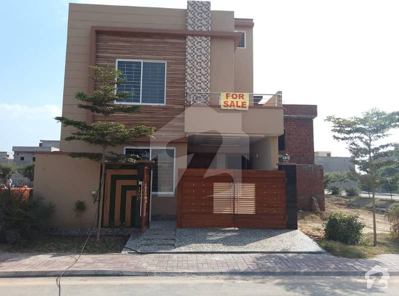 Brand New Beautiful Double Storey 5 Marla House For Sale