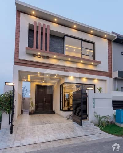 Brand New luxurious 5 Marla House For Sale