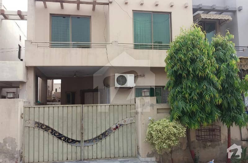Prime Location 65 Marla Double Story House Available For Sale In Punjab Coop Housing Society Block E