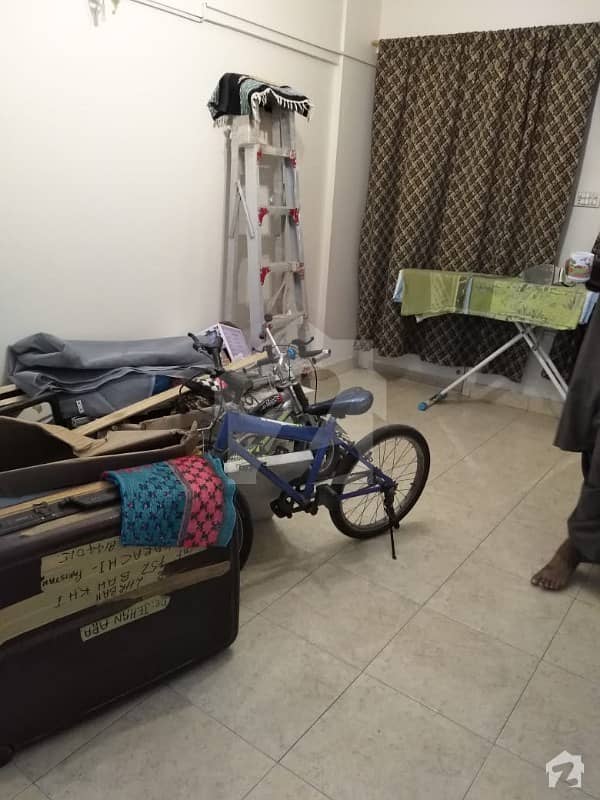 ابوالحسن اصفہا نی روڈ کراچی میں 2 کمروں کا 5 مرلہ فلیٹ 85 لاکھ میں برائے فروخت۔