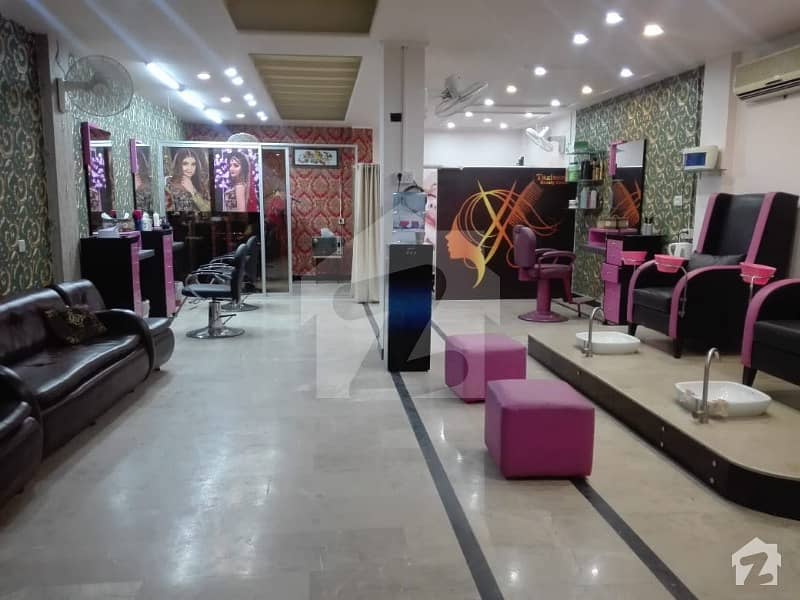 Phase 4 Ghauri town Islamabad Beauty salon for Sale Phase 4 Ghauri town Islamabad Beauty salon for Sale