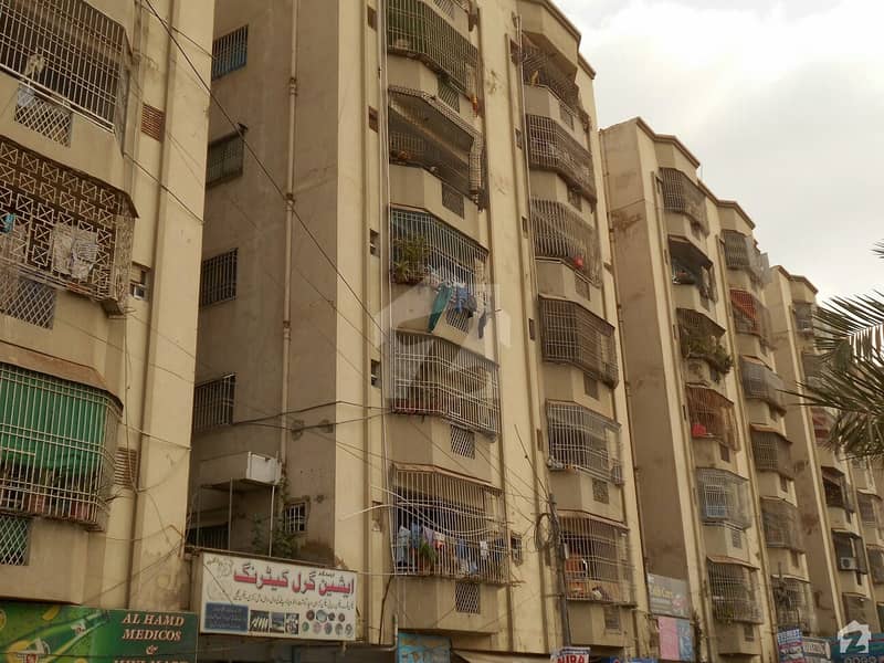 Haroon Royal City Phase2 4th Floor Flat With Roof Available For Sale