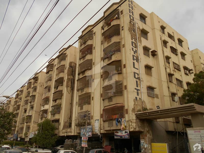 Haroon Royal City Phase2 4th Floor Flat With Roof Available For Sale