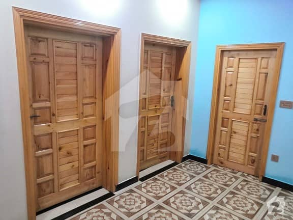 نواں شیر ایبٹ آباد میں 3 کمروں کا 5 مرلہ مکان 65 لاکھ میں برائے فروخت۔