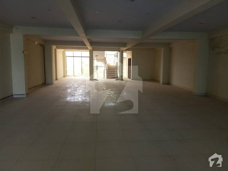 جی ۔ 8 مرکز جی ۔ 8 اسلام آباد میں 11 مرلہ عمارت 18 کروڑ میں برائے فروخت۔ جی ۔ 8 مرکز جی ۔ 8 اسلام آباد میں 11 مرلہ عمارت 18 کروڑ میں برائے فروخت۔