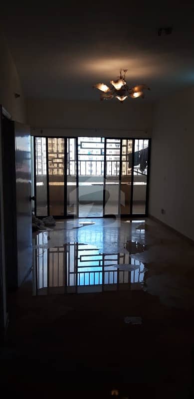 3 Room 5th Floor Flat Is Available For Rent In Gulistan-e-jauhar - Block 16-a