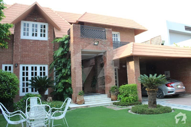 1.5 Kanal House Is Available For Sale At Plot Price In Phase 3 DHA Lahore