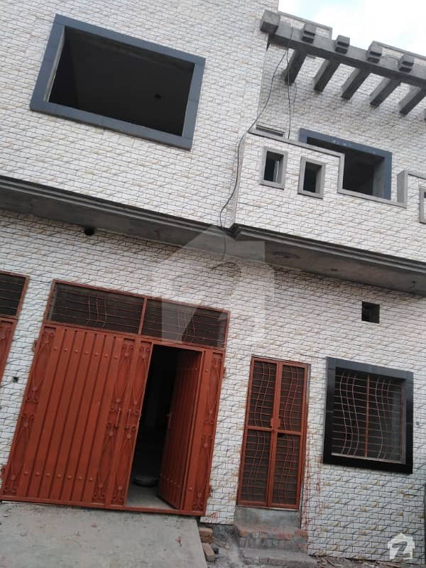 شیخوپورہ روڈ لاہور میں 5 کمروں کا 5 مرلہ مکان 60 لاکھ میں برائے فروخت۔