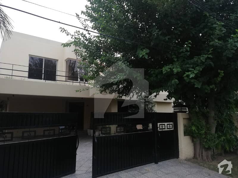 01 Kanal Full House With With Study Room For Rent In Phase 04 Dha Lahore