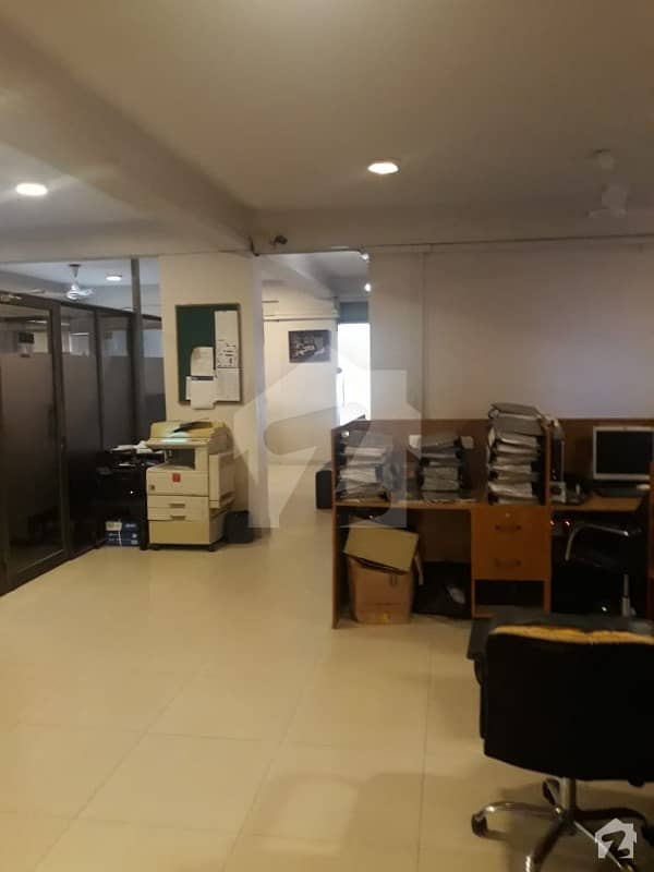 Full Furnished Floor 4000 Sq Ft On Main Shahrae Faisal In Proper Commercial Building