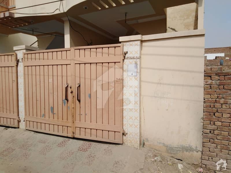 گلگشت کالونی ملتان میں 3 کمروں کا 3 مرلہ مکان 30 لاکھ میں برائے فروخت۔