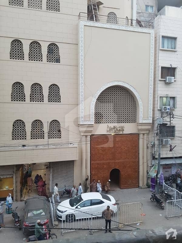A 3 Bedroom Flat At Main Saddar Near Opposite Taheri Masjid