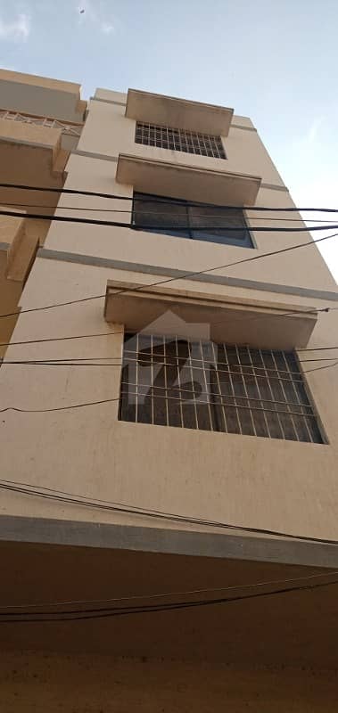 گلشنِ مہران گداپ ٹاؤن کراچی میں 3 کمروں کا 1 مرلہ فلیٹ 70 لاکھ میں برائے فروخت۔
