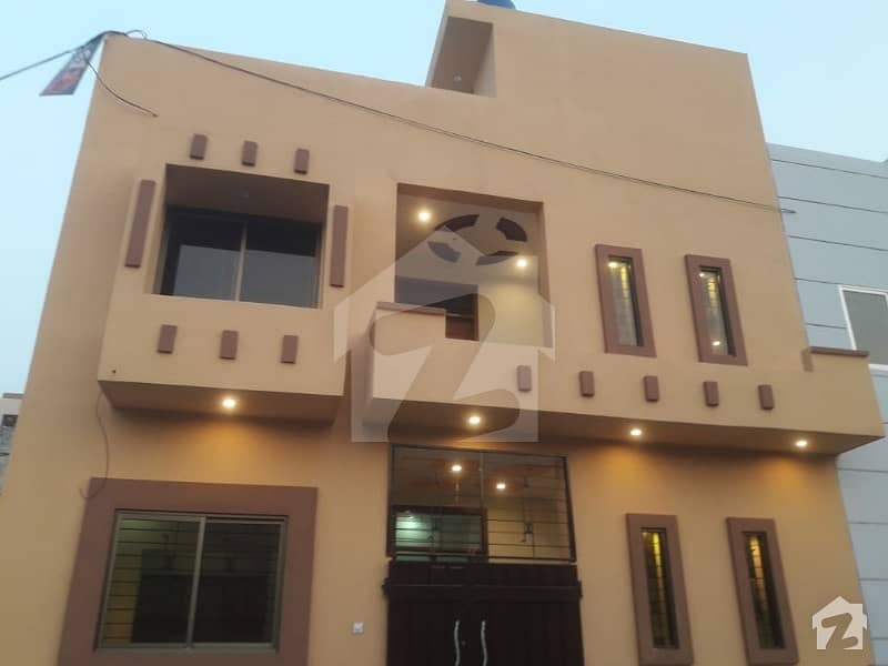 3 Marla Brand new House with 4bedroom for Rent at the Centre of Valencia