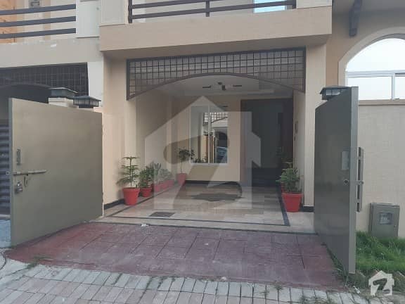 5 Marla Brand New House for sale in Bahria Town Phase 8