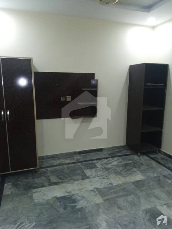 ONE KANAL UPPER PORTION AVAILABLE FOR RENT
