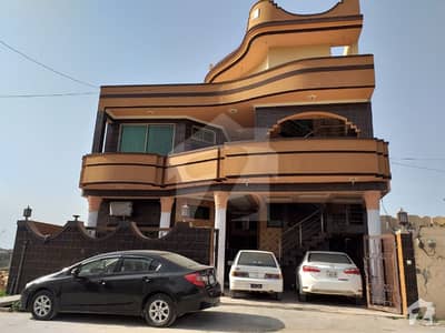 گلشن شمال راولپنڈی میں 5 کمروں کا 10 مرلہ مکان 1. 6 کروڑ میں برائے فروخت۔