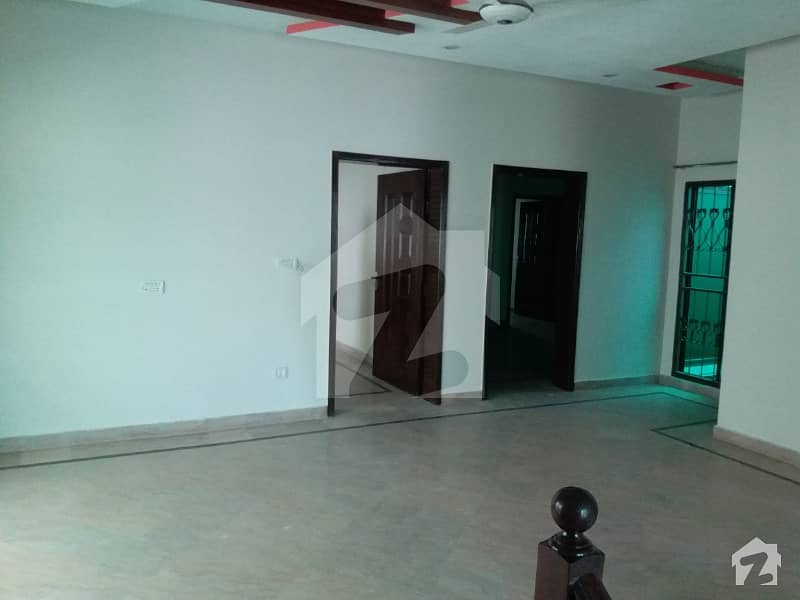 10 Marla Upper Portion Is For Rent In Abdalians Housing Society Lahore C Block
