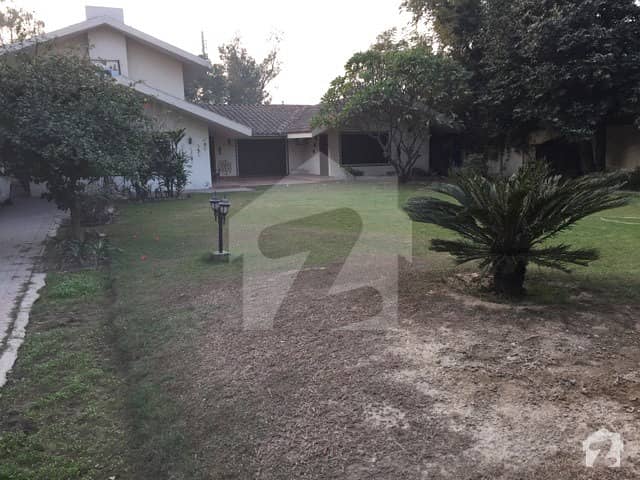 03 Kanal 04 Bed Old House For Sale In Main Alla Ud Din Road Near Zakir Tikka