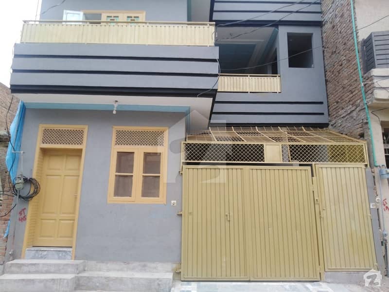 حیات آباد فیز 6 - ایف9 حیات آباد فیز 6 حیات آباد پشاور میں 7 کمروں کا 5 مرلہ مکان 1. 72 کروڑ میں برائے فروخت۔