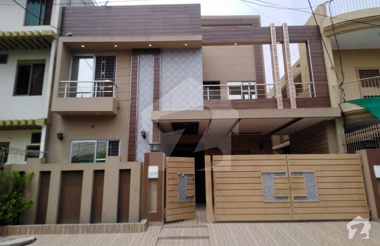 10 Marla House For Sale In M Block Of Model Town Lahore