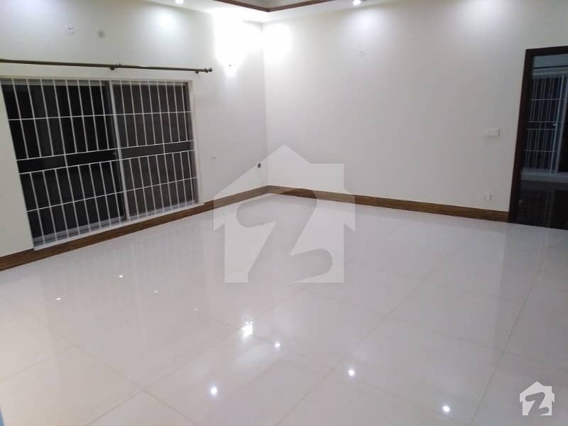 brand new luxury portion for rent in state life housing society lahore phase 1 opposite to DHA phase 5 brand new luxury portion for rent in state life housing society lahore phase 1 opposite to DHA phase 5