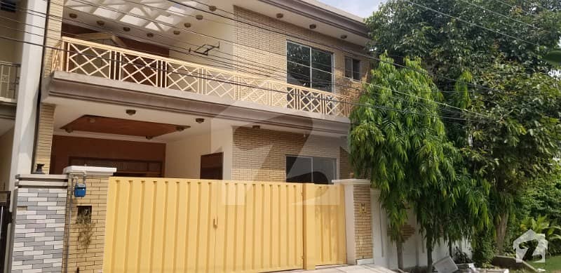10 Marla 4 Bed For Rent In Faisal Town C1 Block