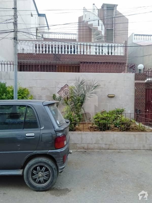 West Open One Unit House For Sale Gulshan-e-Iqbal - Block 13/D-1
