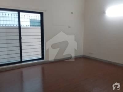 1kanal full house stylish bungalow 6beds with double unit 1kanal full house stylish bungalow 6beds with double unit