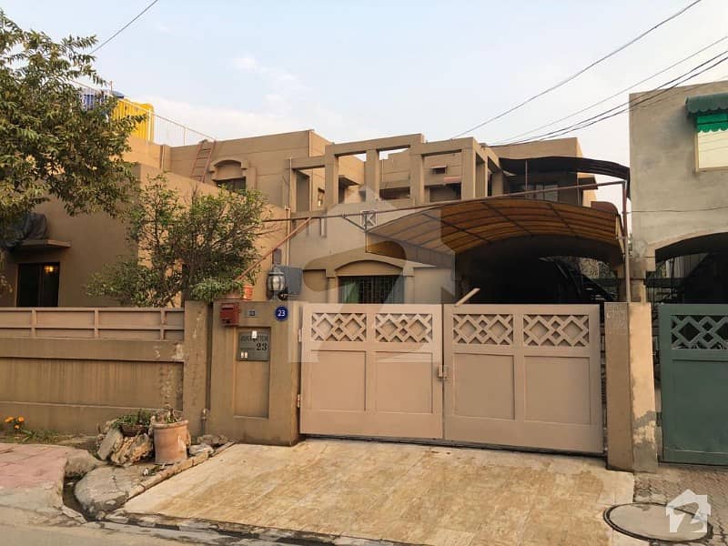 15 Marla Double Storey Double Unit House For Sale In Eden Avenue Lahore