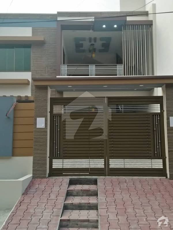 Brand New 300 Sq Yards House For Sale