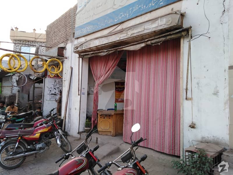 شیر شاہ روڈ ملتان میں 3 مرلہ دکان 1.8 کروڑ میں برائے فروخت۔