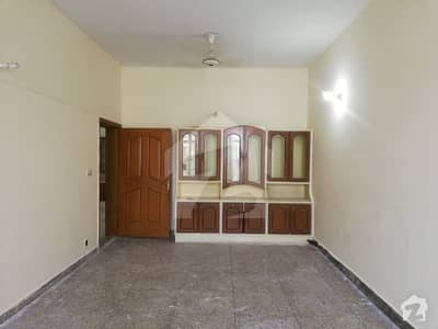 FAISAL TOWN BLOCK A NEAR TO FAST UNIVESTIY 10 MARLA INDEPENDET LOWER PORTION FOR RENT