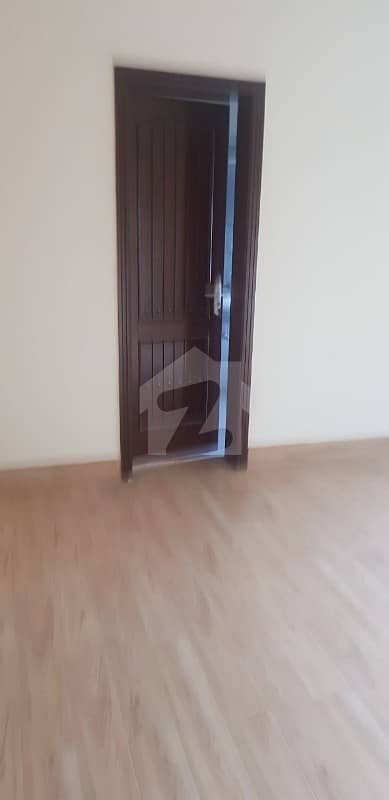 7.5 Marla House For Sale In Wapda Town With 5 Bedrooms 7.5 Marla House For Sale In Wapda Town With 5 Bedrooms