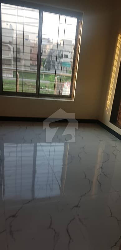 5 Marla House For Sale With 5 Bedrooms In Johar Town